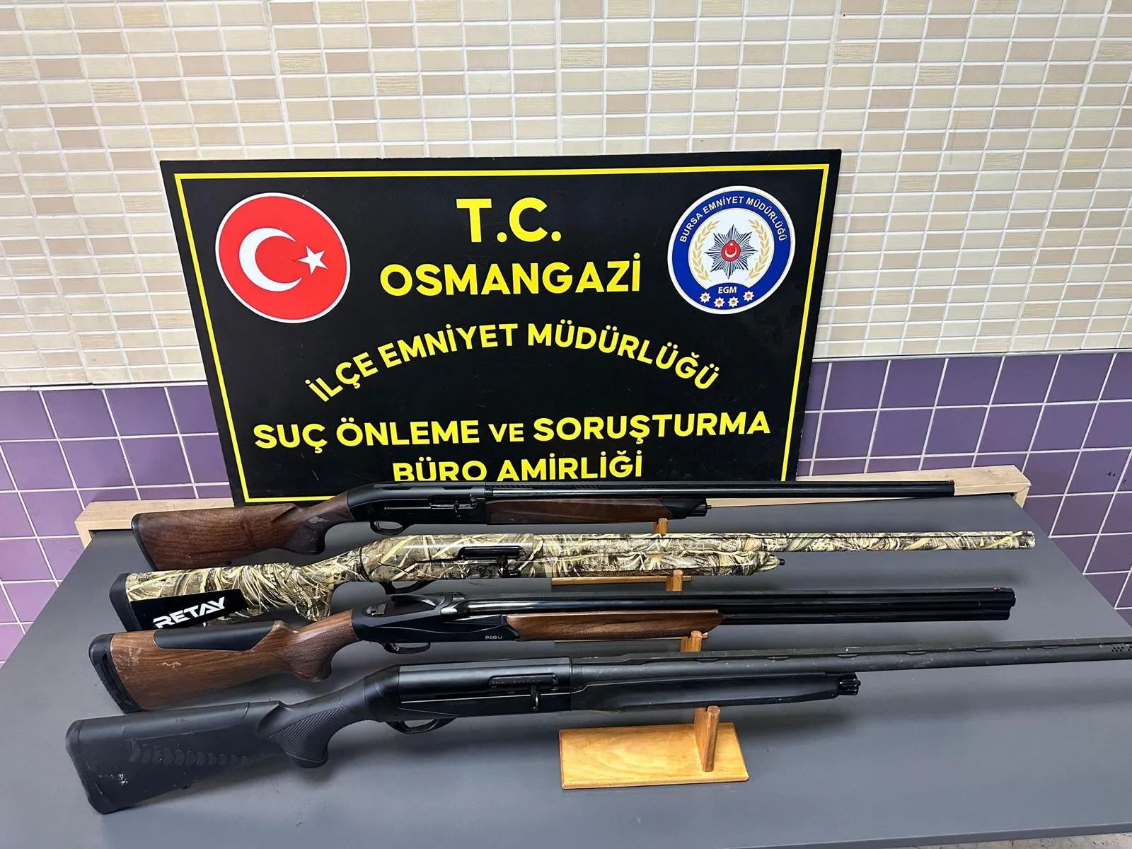 Bursa’da Asker Uğurlamasında Silahlarla Ateş Açıldı! (2)