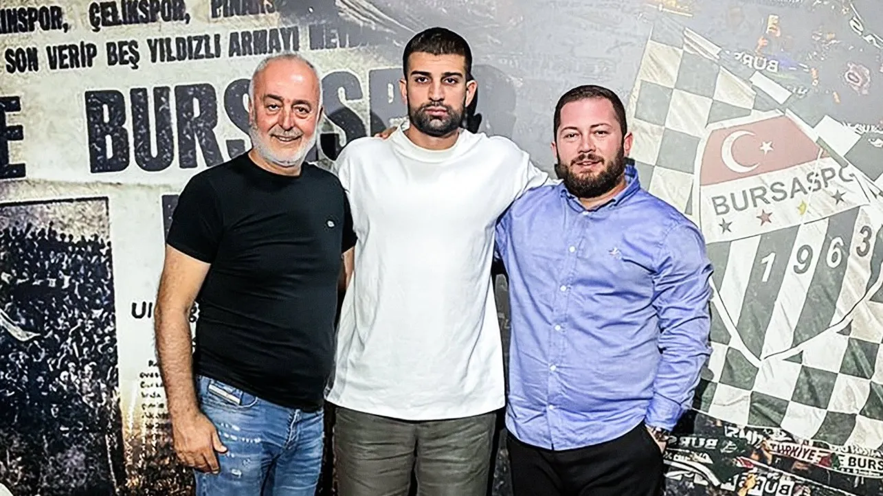 Bursaspor, Şampiyon Futbolcuları Ile Yollarını Ayırdı (3)