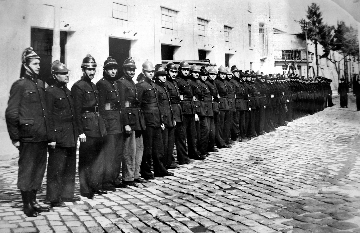 Bursayı Yakan Alevler Geçmişten Günümüze Tarihi Bursa Yangınları Gencgazete (15) Kopya