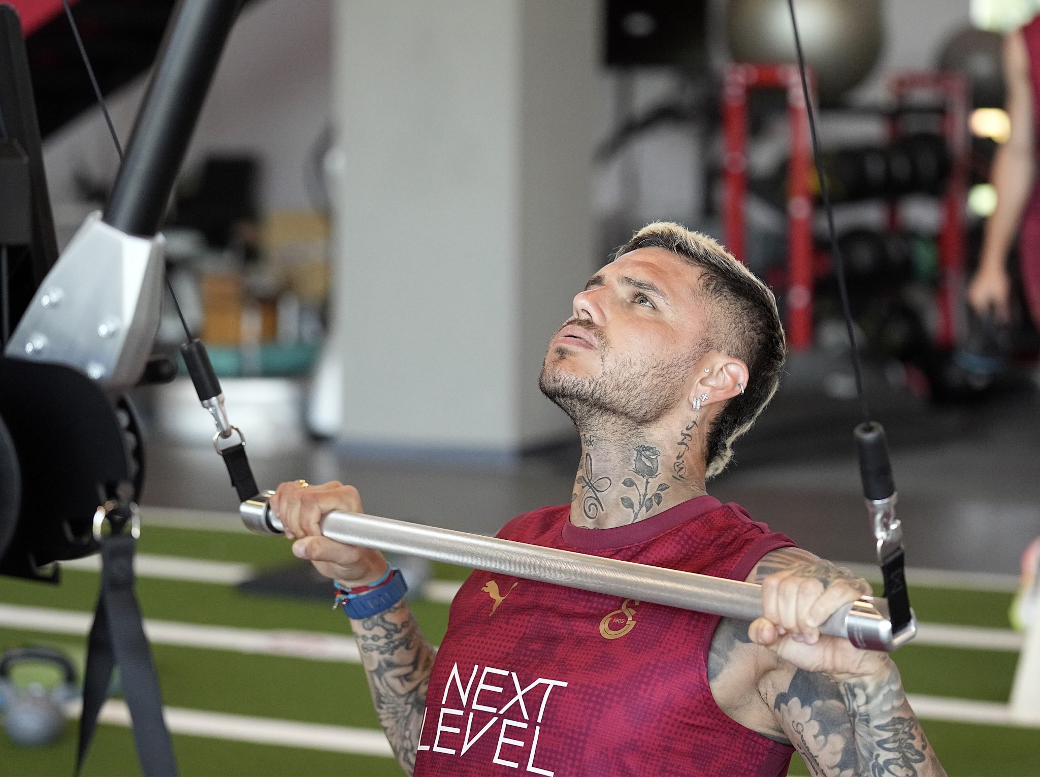 Galatasaray Günü Çift Antrenmanla Tamamladı (1)