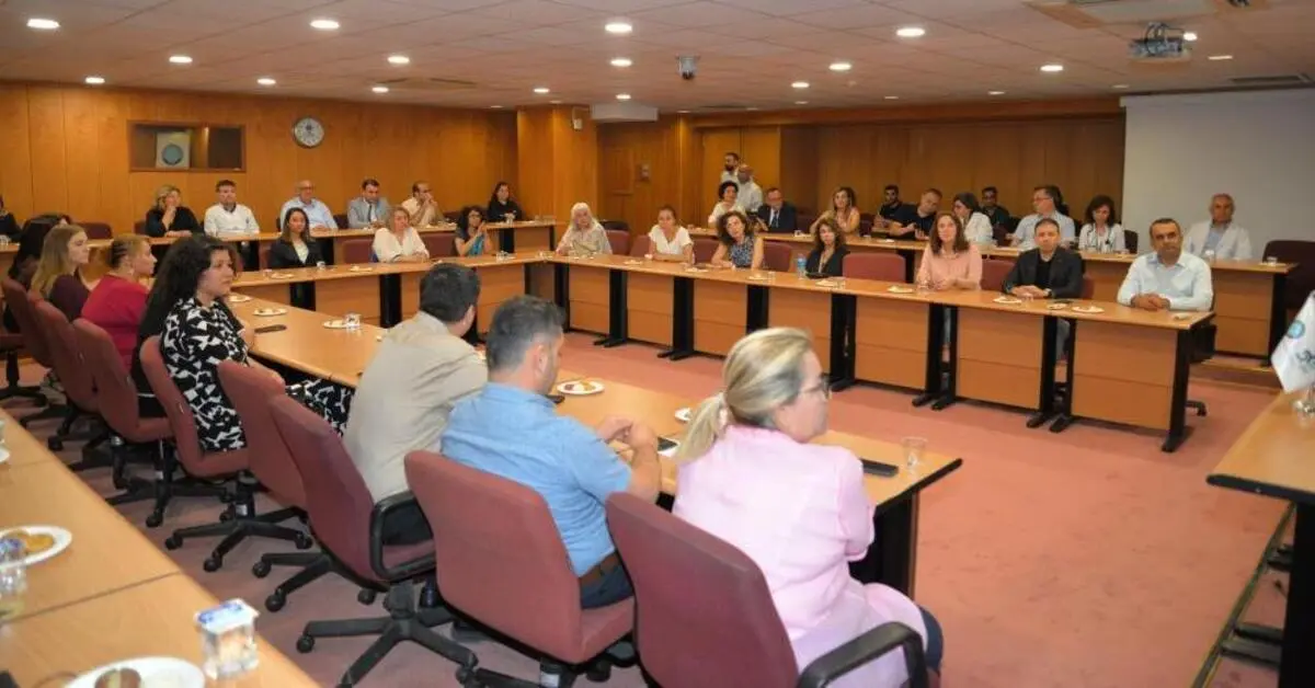 Genç Gazete Buü’de 92 Akademisyen Teşekkür Töreniyle Ödüllendirildi 2