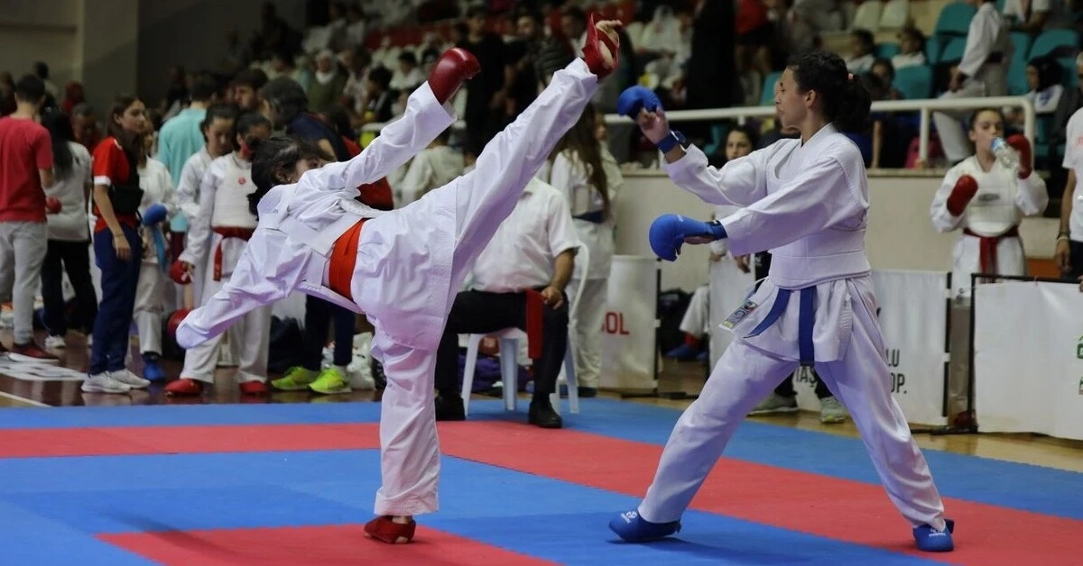 Genç Gazete Gemlik’te Uluslararası Karate Turnuvası Başlıyor 7 Ülkeden 1000 Sporcu Katılacak 2