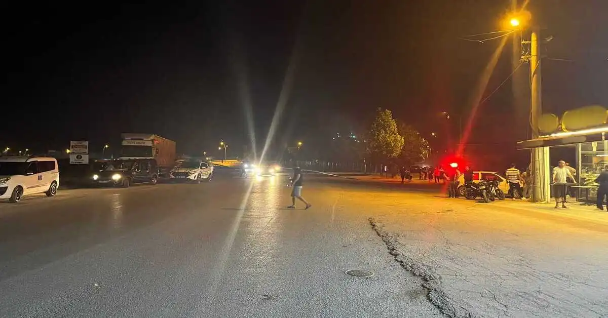 Genç Gazete İnegöl’de Otomobil Ile Motosiklet Çarpıştı 16 Yaşındaki Sürücü Ağır Yaralandı 1
