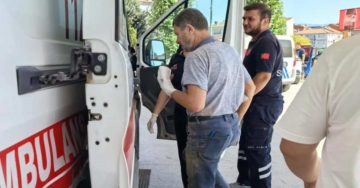 Genç Gazete İnegöl'de Uçurtma Yaparken Yaralanmıştı, Oğluna Sürpriz Uçurtma Geldi 1