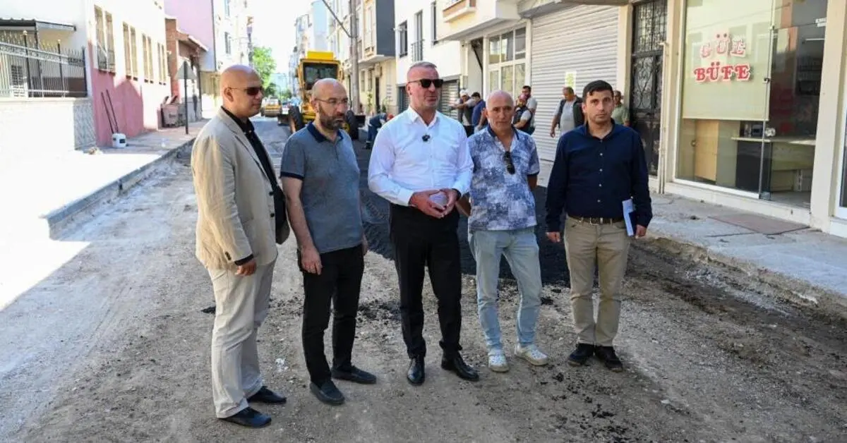 Genç Gazete Karacabey’de Asfalt Seferberliği Başladı İlk Kazma Selimiye’de Vuruldu 2