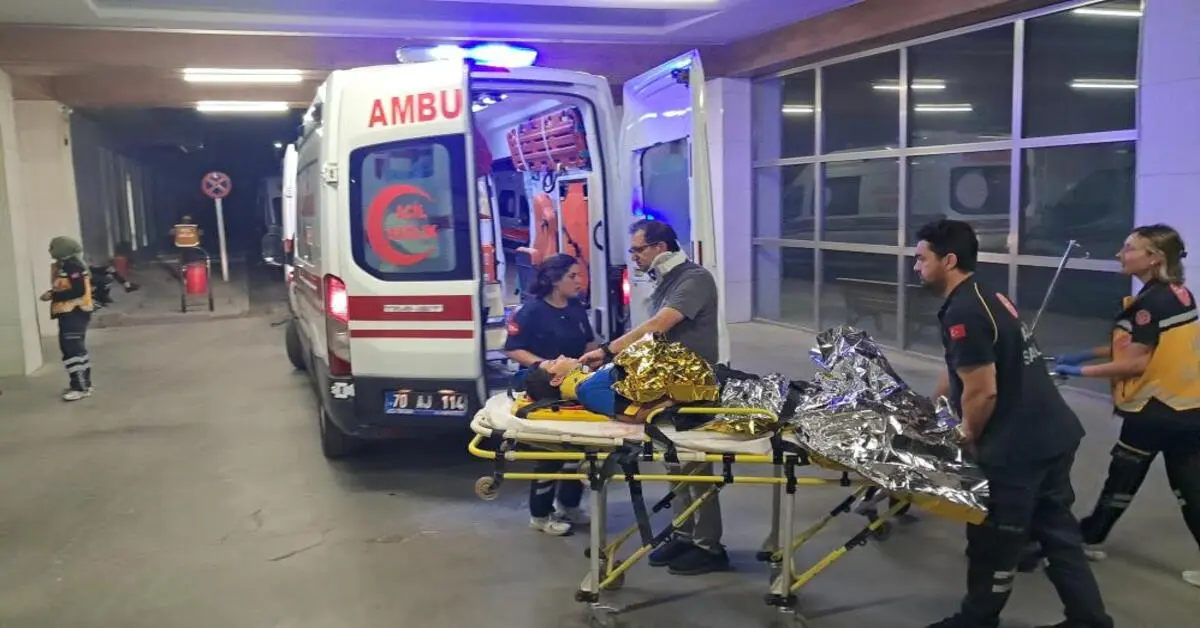 Genç Gazete Karaman'da Feci Kaza 2’Si Çocuk 5 Kişi Yaralandı