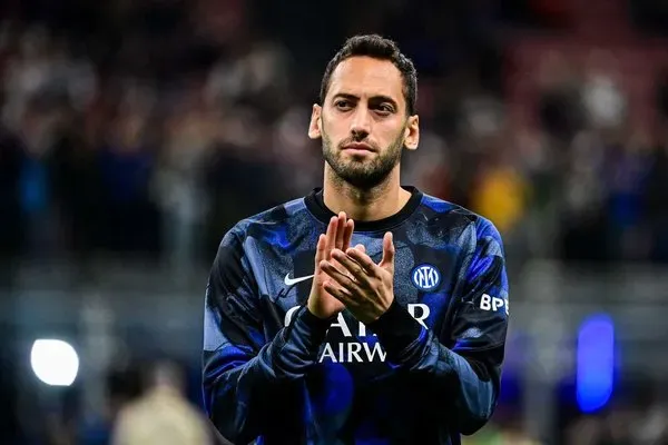 Hakan Çalhanoğlu Fenerbahçe'de (2)
