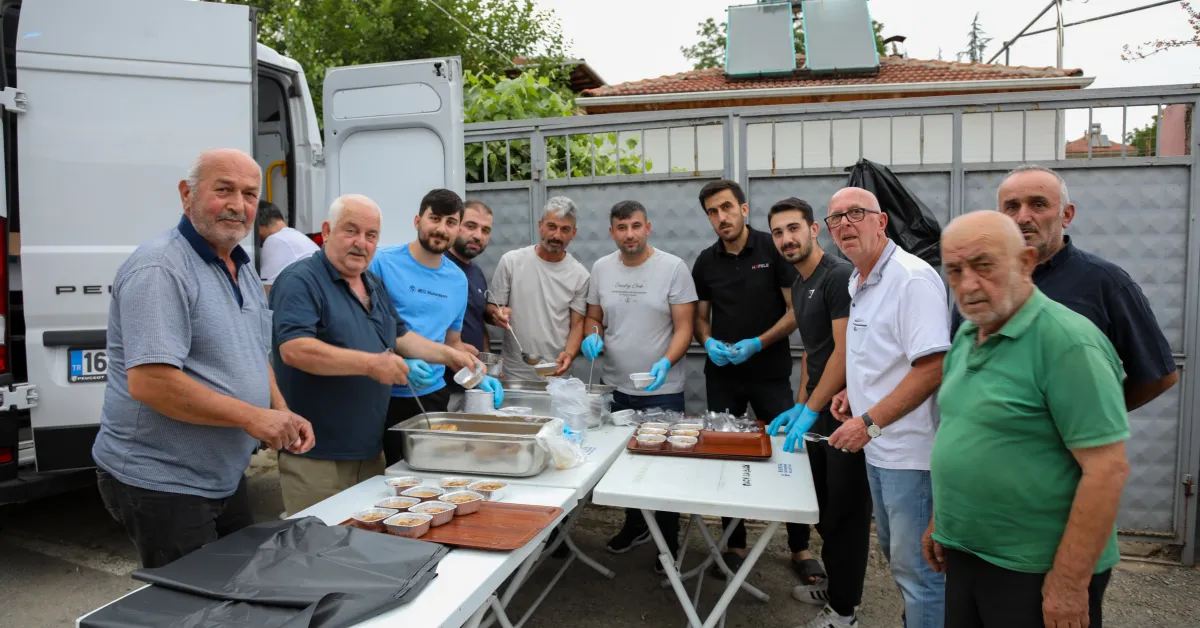 Hayriye Köyü’nde Aşure Geleneği Yoğun Katılımla Sürdü (4)