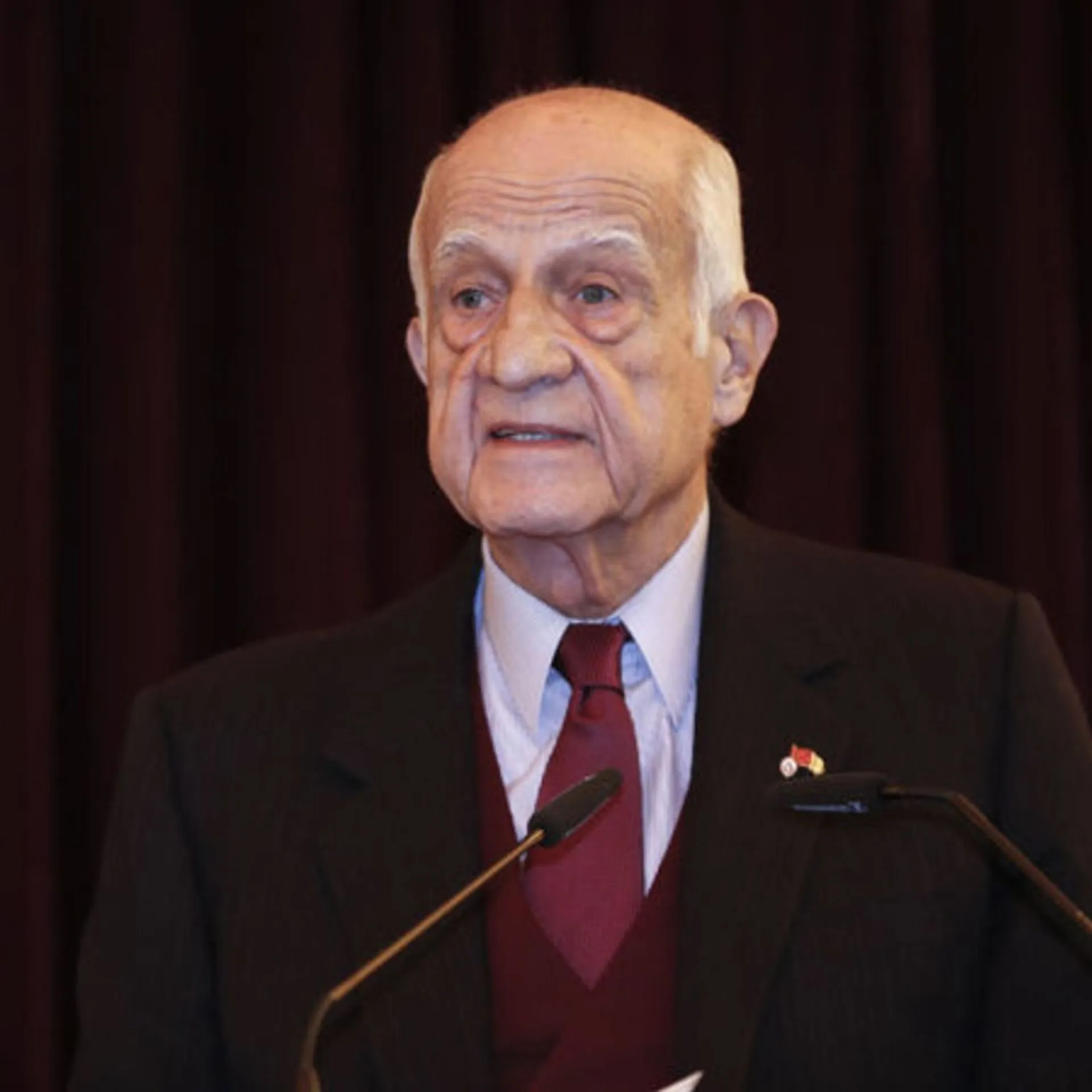 İnan Kıraç Kimdir Evliliği Neden İptal Edildi (2)