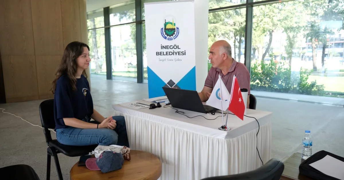 İnegöl Belediyesi’nden Üniversite Adaylarına Ücretsiz Tercih Danışmanlığı Desteği (2)