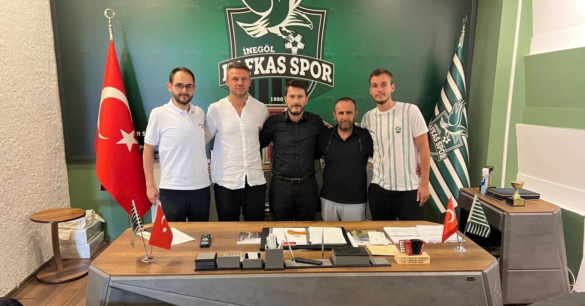 İnegöl Kafkasspor, 22 Yaşındaki Stoper Ata Öztürk Ile Sözleşme İmzaladı (2)