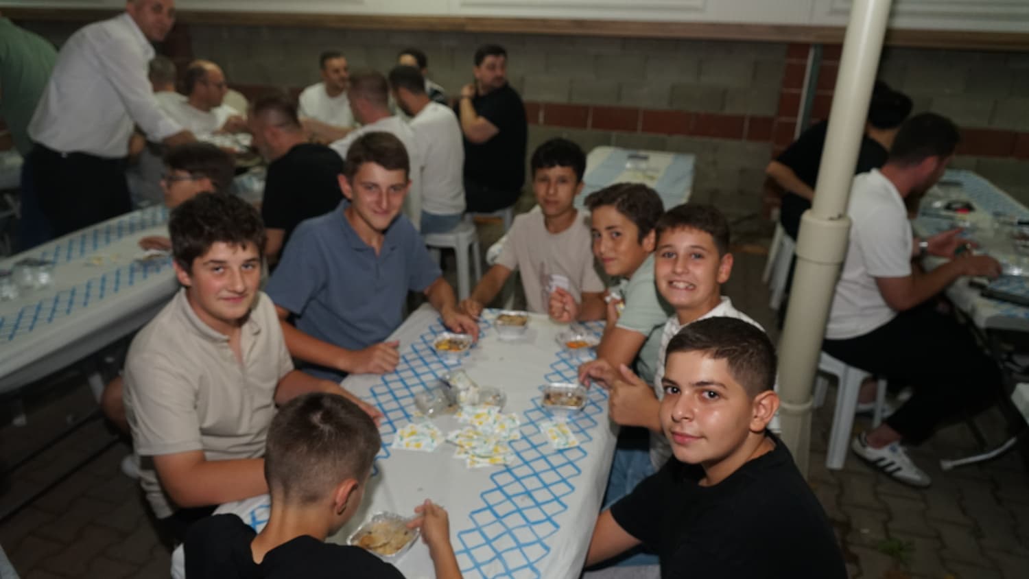 İnegöl Rumeli Derneği’nden Geleneksel Aşure İkramı (1)