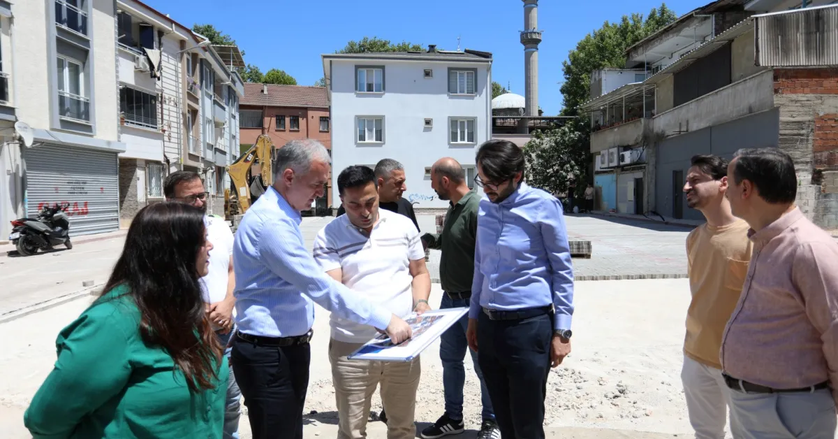 İnegöl’de Kamulaştırılan Alanlar Otopark Oluyor! 22 Araçlık Yeni Alan Hizmete Açıldı (2)