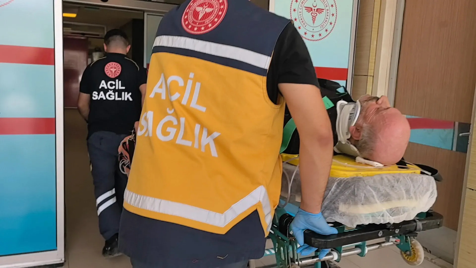 İnegöl'de Kerestelerin Üzerinden Düşen Işçi Hayatını Kaybetti! (1)