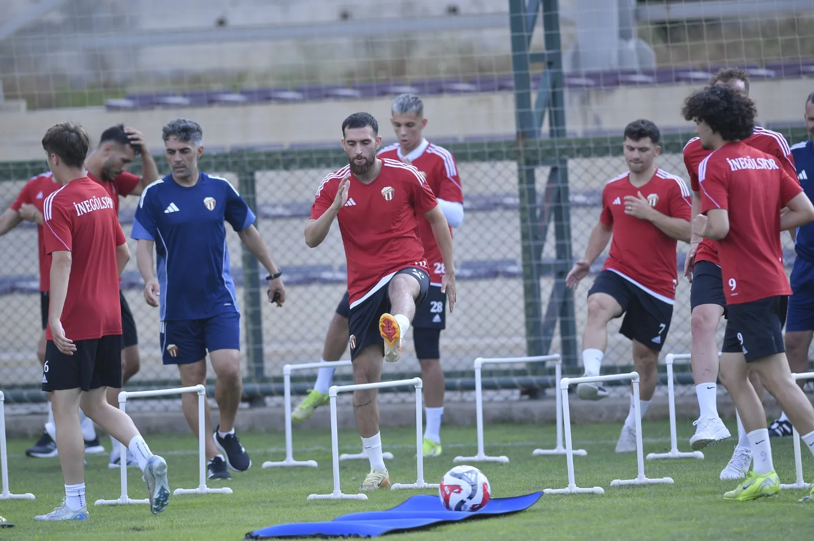 İnegölspor Yeni Sezon Hazırlıklarına Başladı! (4)