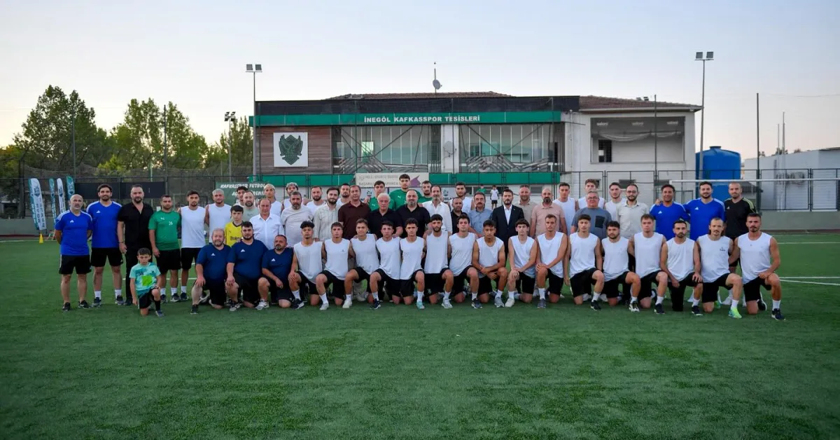 Kafkasspor Teknik Direktörü Kardal'dan Yeni Sezon Öncesi İlk Sözler (2)
