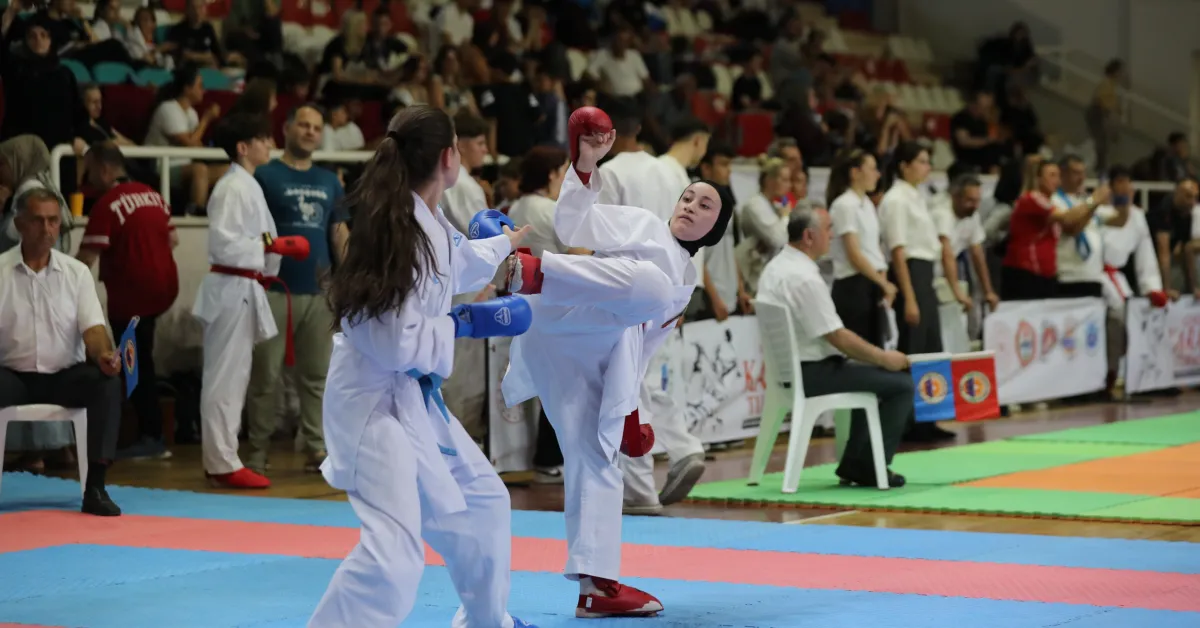 Karatenin Kalbi Gemlik’te Atıyor (5) Gencgazete