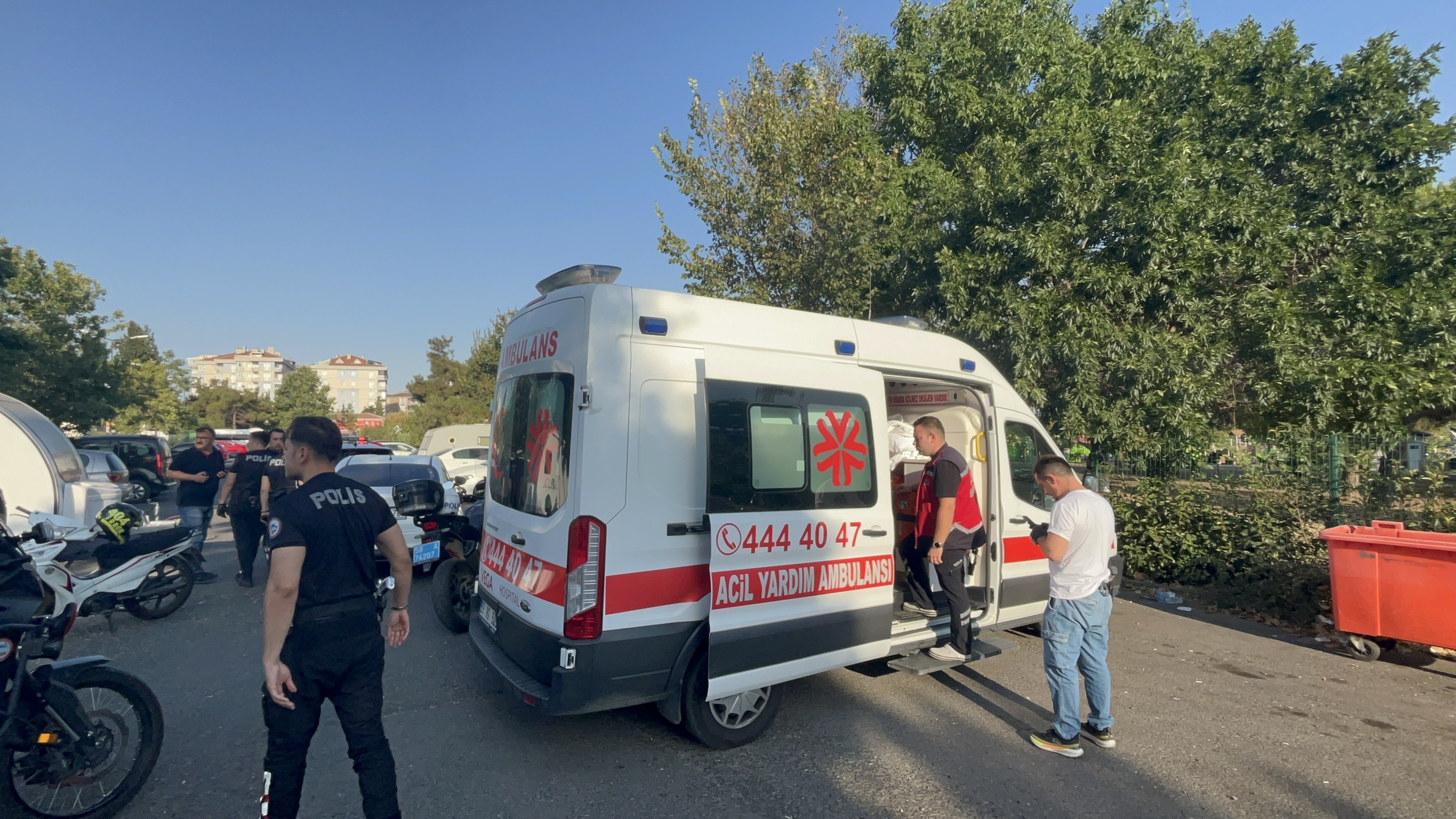 Kendisine Küfreden Arkadaşını Silahla Vurdu (2)