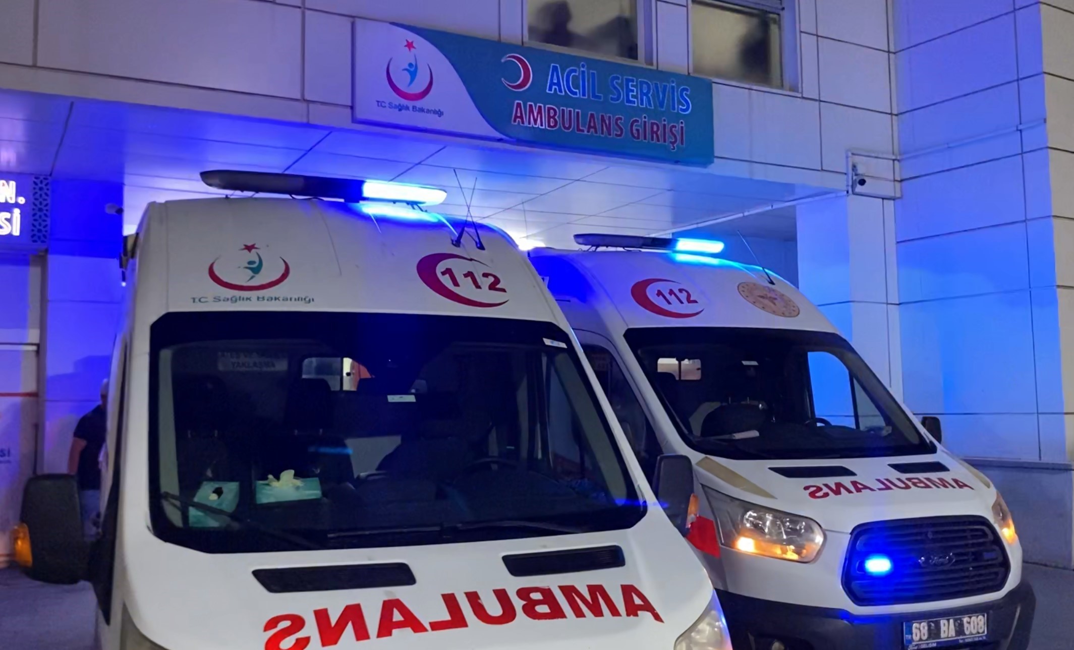 Müziğin Sesini Kısın Diyen Emekli Polis Memurunu Bıçakladı (3)