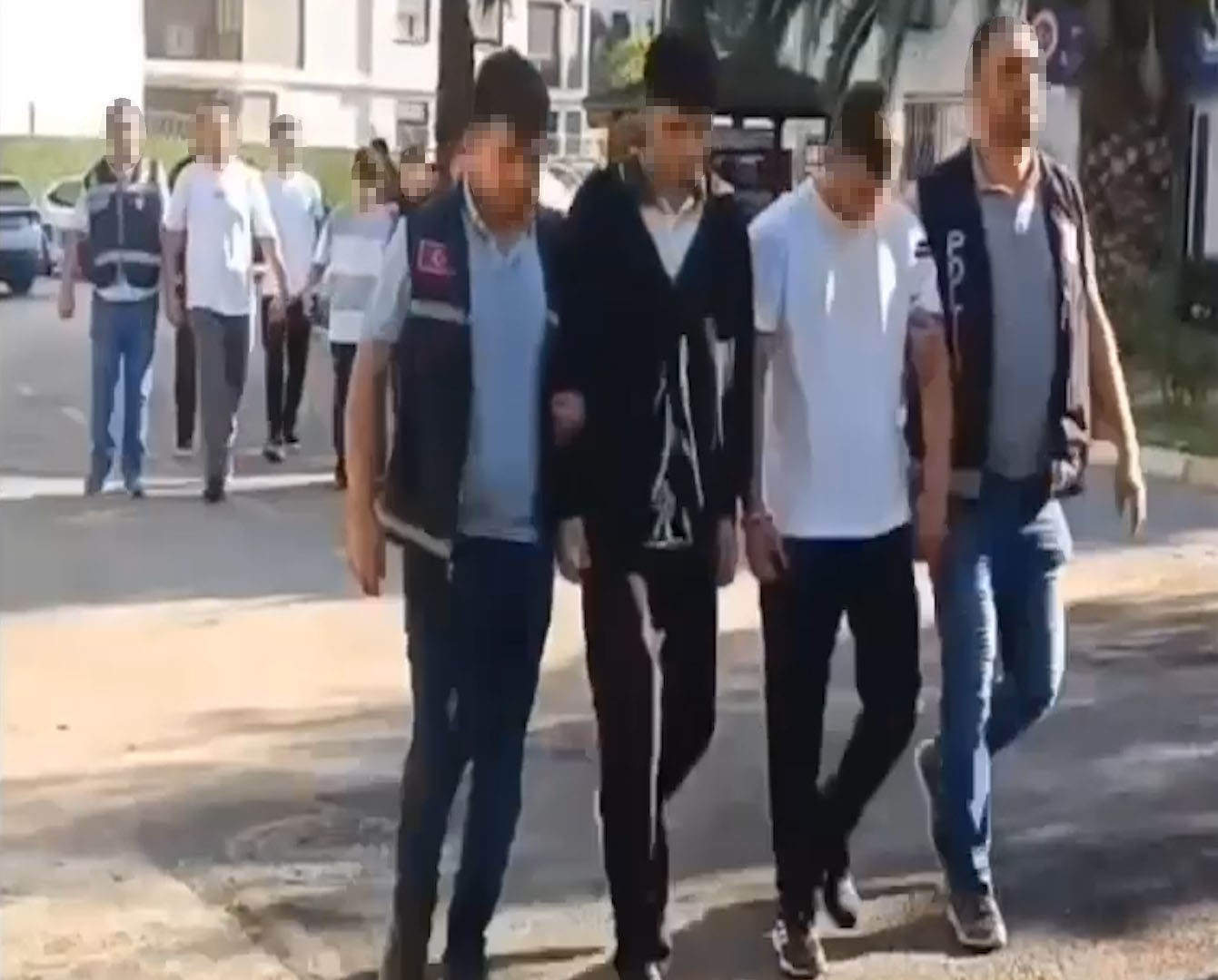 Niğde Merkezli 12 İlde Yasa Dışı Bahis Operasyonu 31 Kişi Tutuklandı (1)