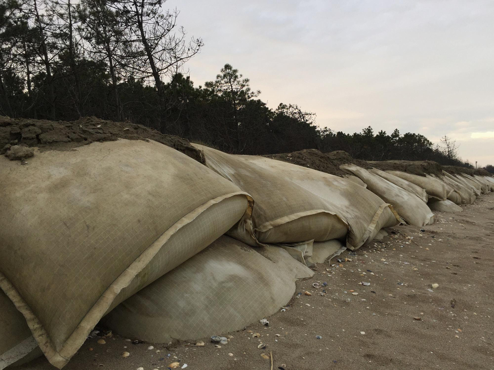 Polis Ve Asker Nöbetçi Kulübelerinde Neden Kum Torbaları Gencgazete (3)