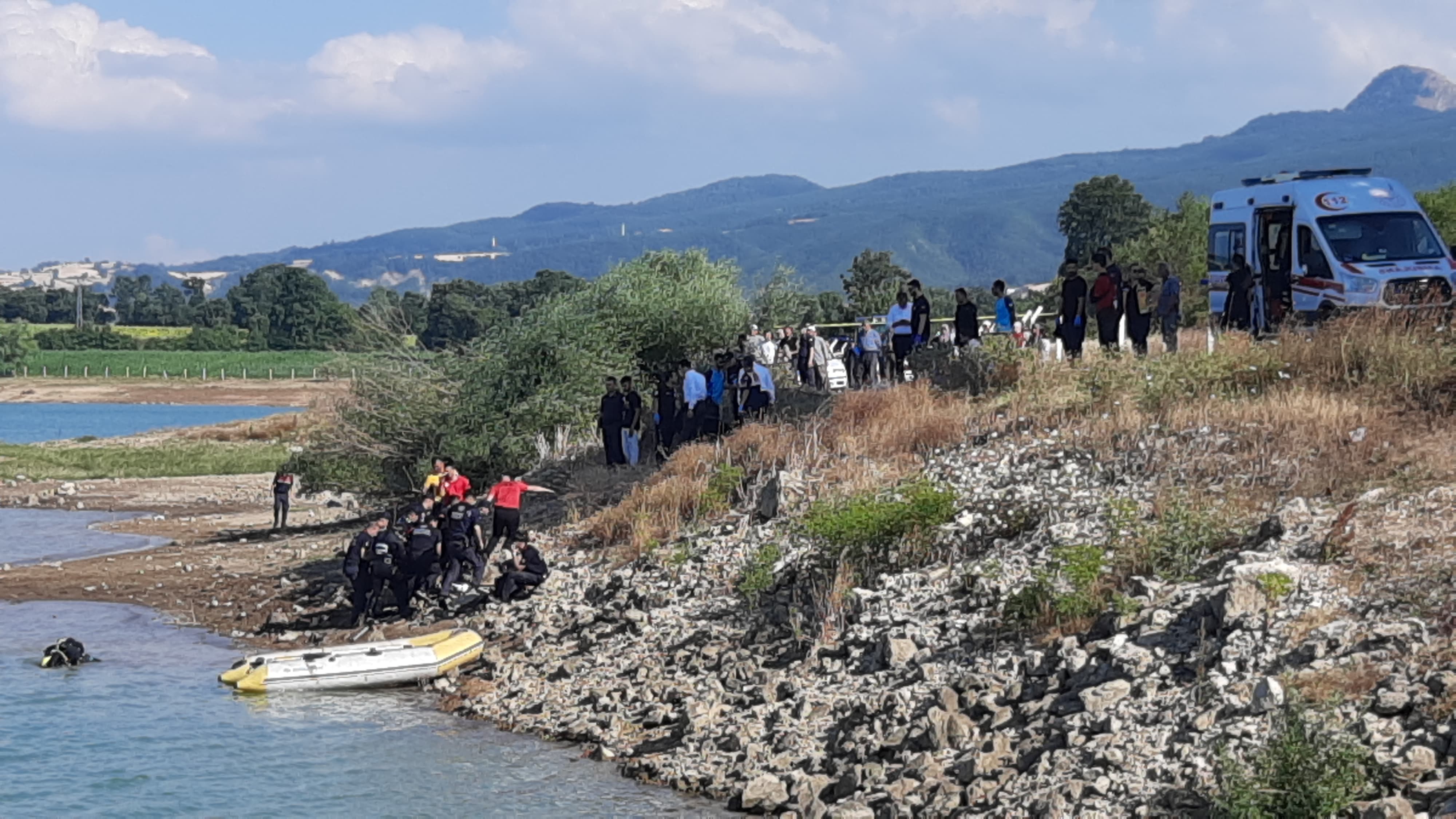 Samsun'da Baraj Göletine Giren Iki Genç Boğuldu (2)