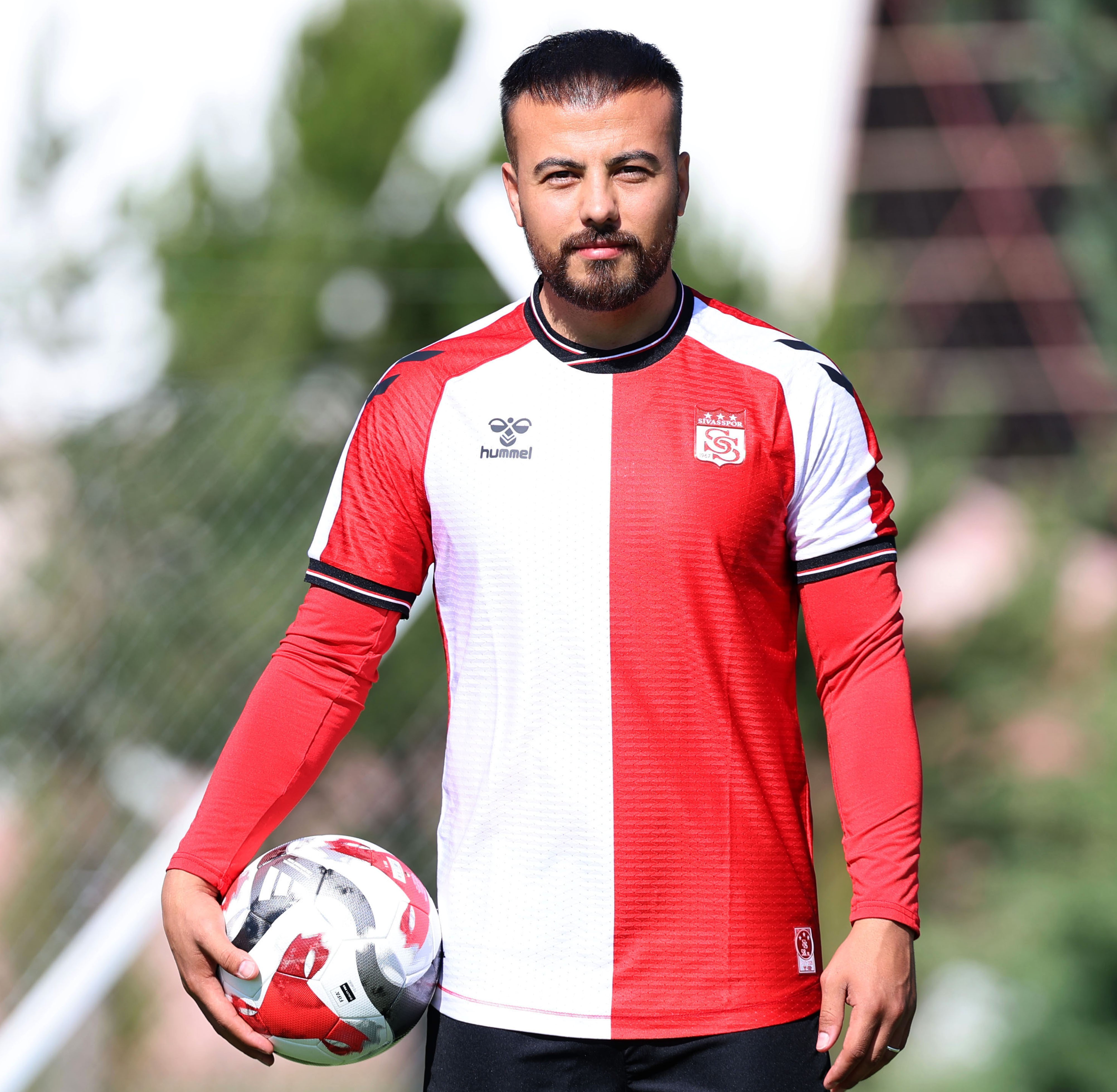 Sivasspor, Fevzi Yıldırım’ı Transfer Etti (1)