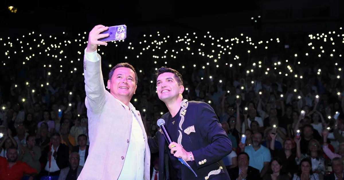 19. Uluslararası Balkan Festivali Bursa’da Binlerce Kişiyi Coşturdu (2)