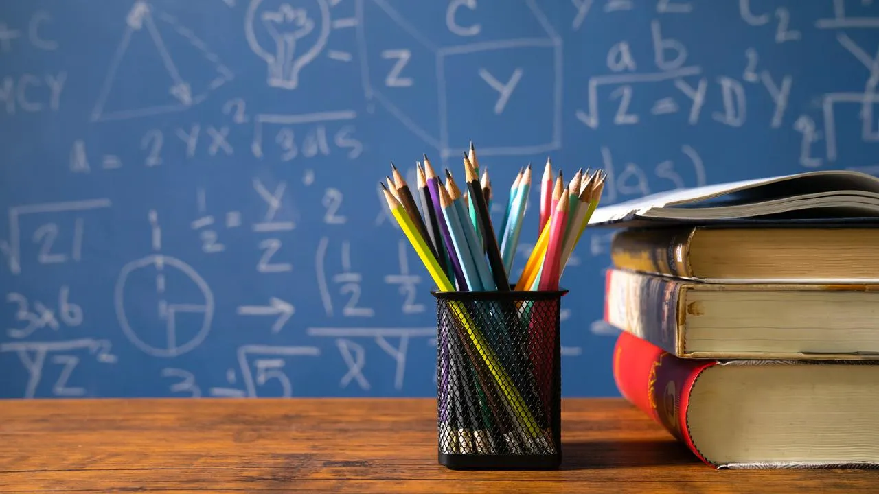 2025 2026 Okullar Ne Zaman Açılacak Meb Takvimine Göre Yaz Tatili Ne Zaman Bitiyor (1)