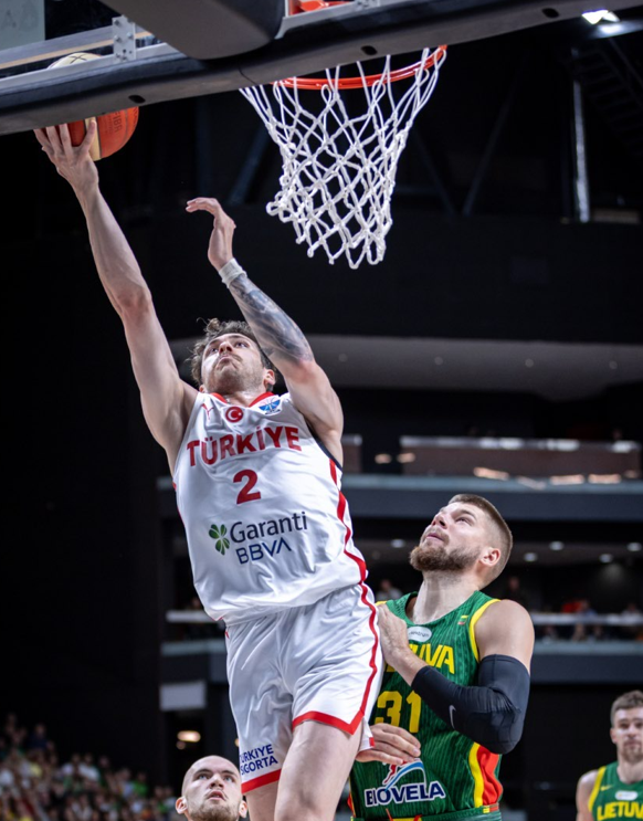 A Milli Erkek Basketbol Takımı Hazırlık Maçında Litvanya’yı Mağlup Etti (3)