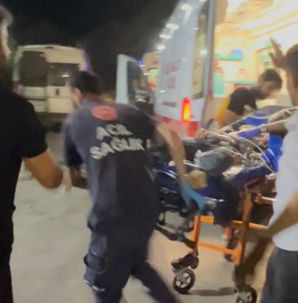 Adıyaman’da Sokak Ortasındaki Saldırıda 23 Yaşındaki Genç Hayatını Kaybetti (2)-1