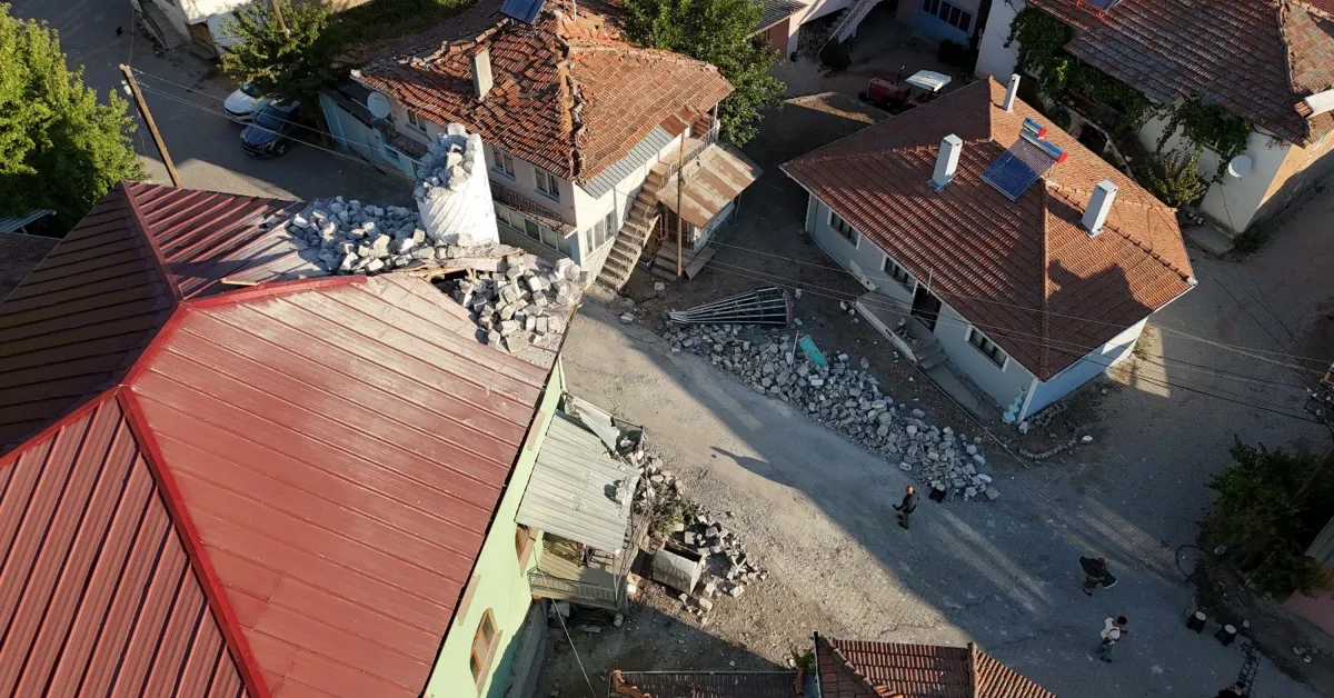 Afad, Balıkesir’deki 6.1 Büyüklüğündeki Deprem İçin Ön Raporu Açıkladı (4)