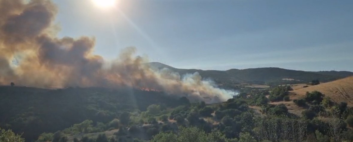 Balıkesir’deki Orman Yangınına Müdahale Sürüyor (2)