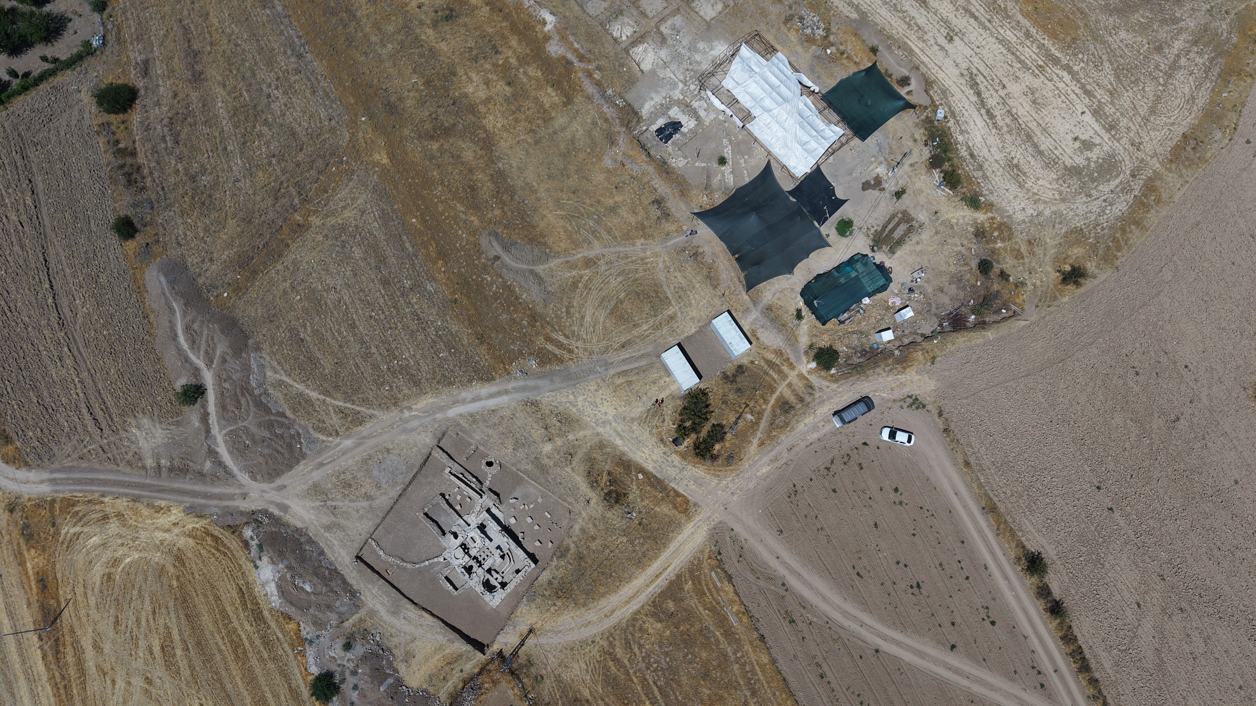 Bin 700 Yıllık Roma Hamamında Yerden Isıtmalı Sistem Ortaya Çıktı (4)