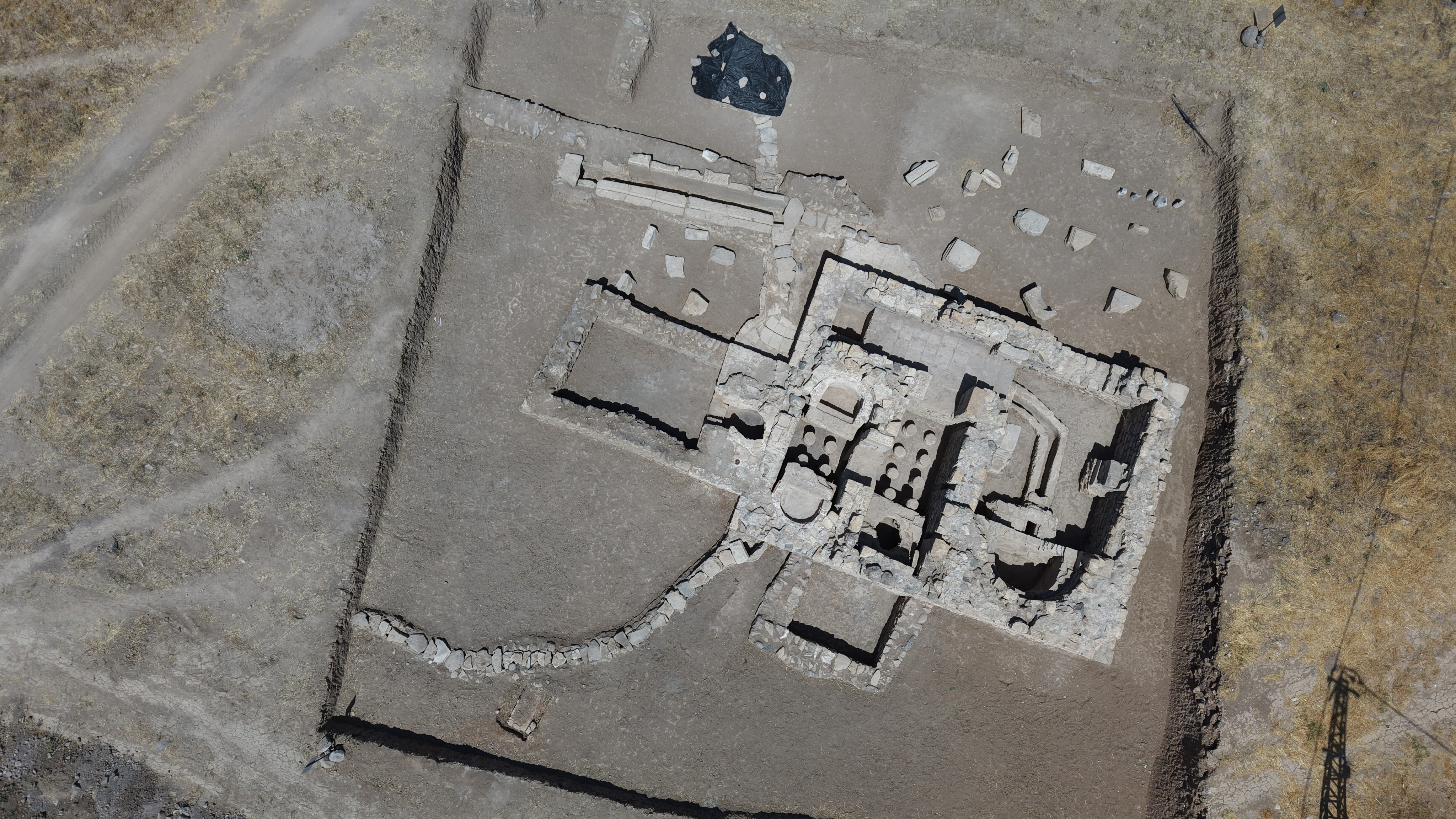 Bin 700 Yıllık Roma Hamamında Yerden Isıtmalı Sistem Ortaya Çıktı (5)