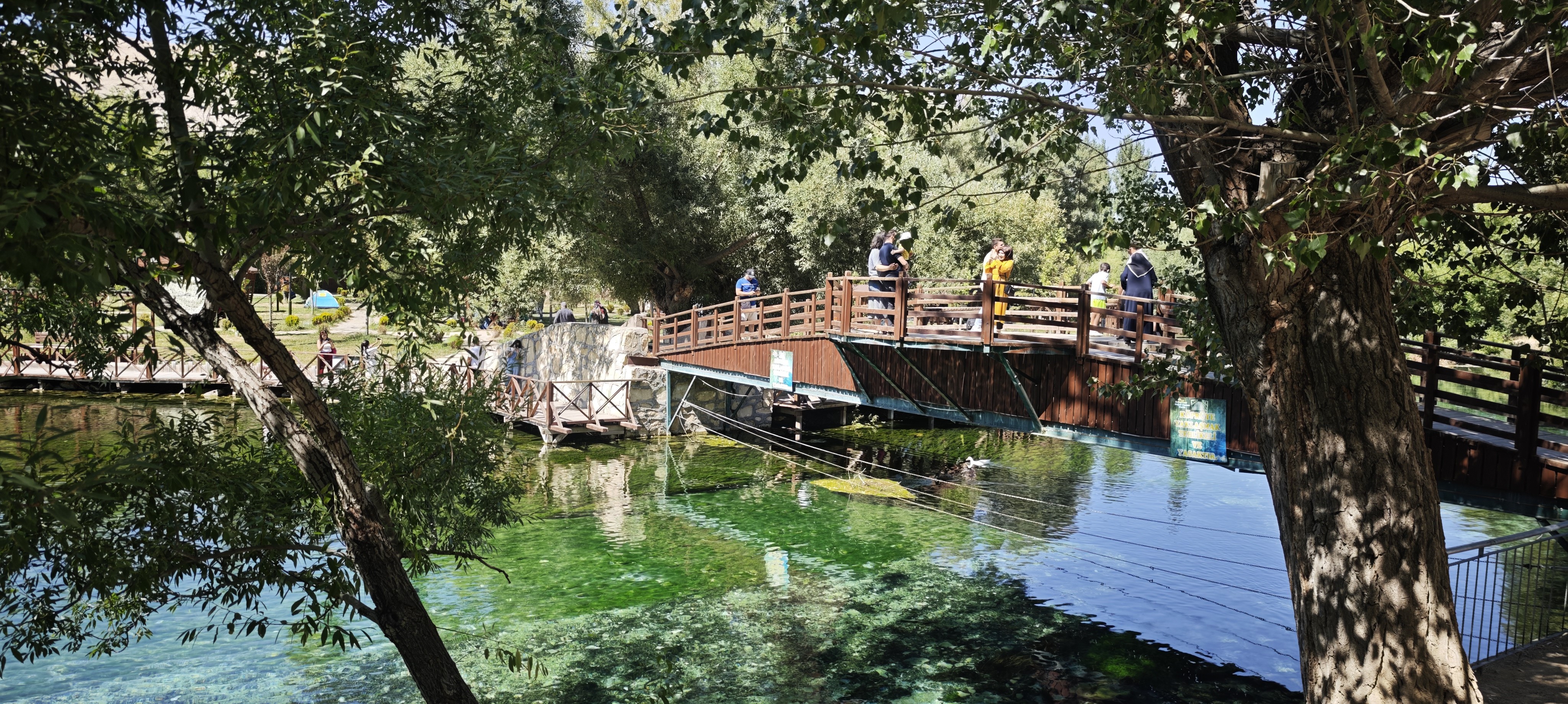 Bozkırın Nazar Boncuğu Gökpınar Gölü Ziyaretçi Akınına Uğruyor (3)