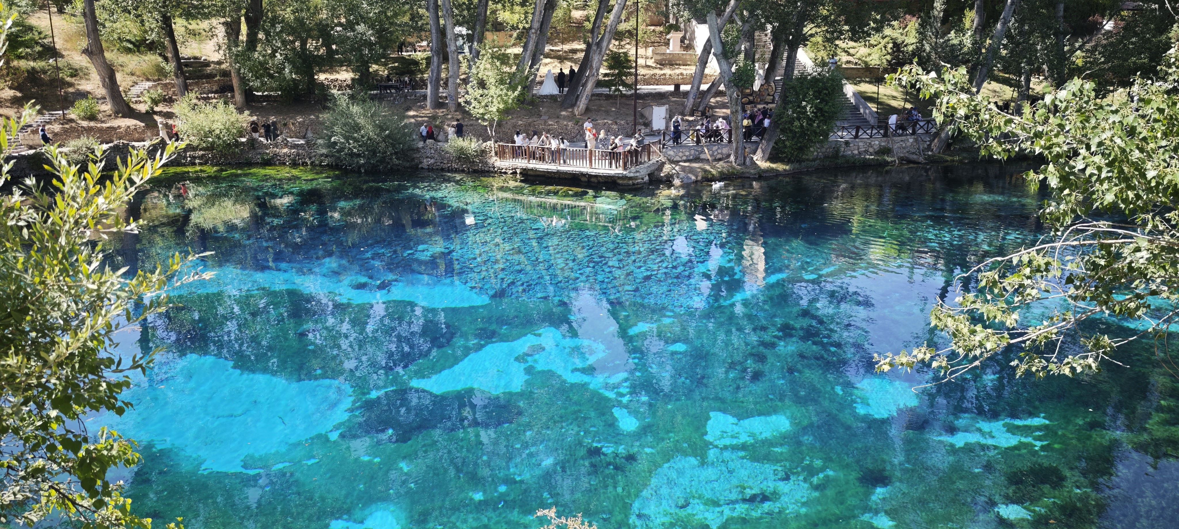 Bozkırın Nazar Boncuğu Gökpınar Gölü Ziyaretçi Akınına Uğruyor (7)