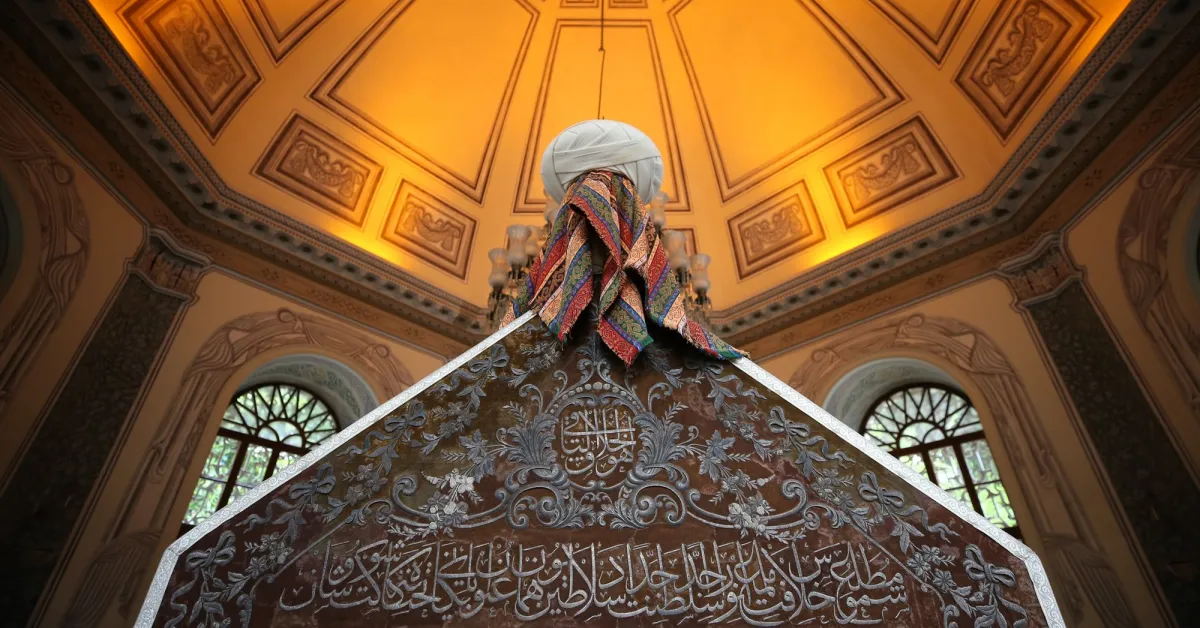 Bursa Tophane Saat Kulesi Ne Zaman Yapıldı, Kaç Kez Yıkıldı Osman Gazi'nin Mezarı Gerçekten Orada Mı İşte Detaylar.. (6)