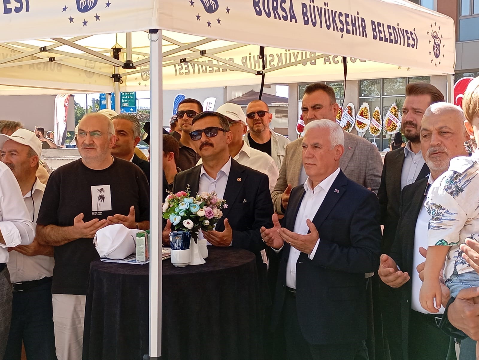 Bursa'da Büyük Dönüşümde İlk Anahtarlar Teslim Edildi (2)