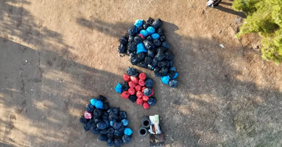 Bursa’da Gönüllüler Ormanı Temizledi 7 Saatte Torbalarca Çöp Toplandı (3)