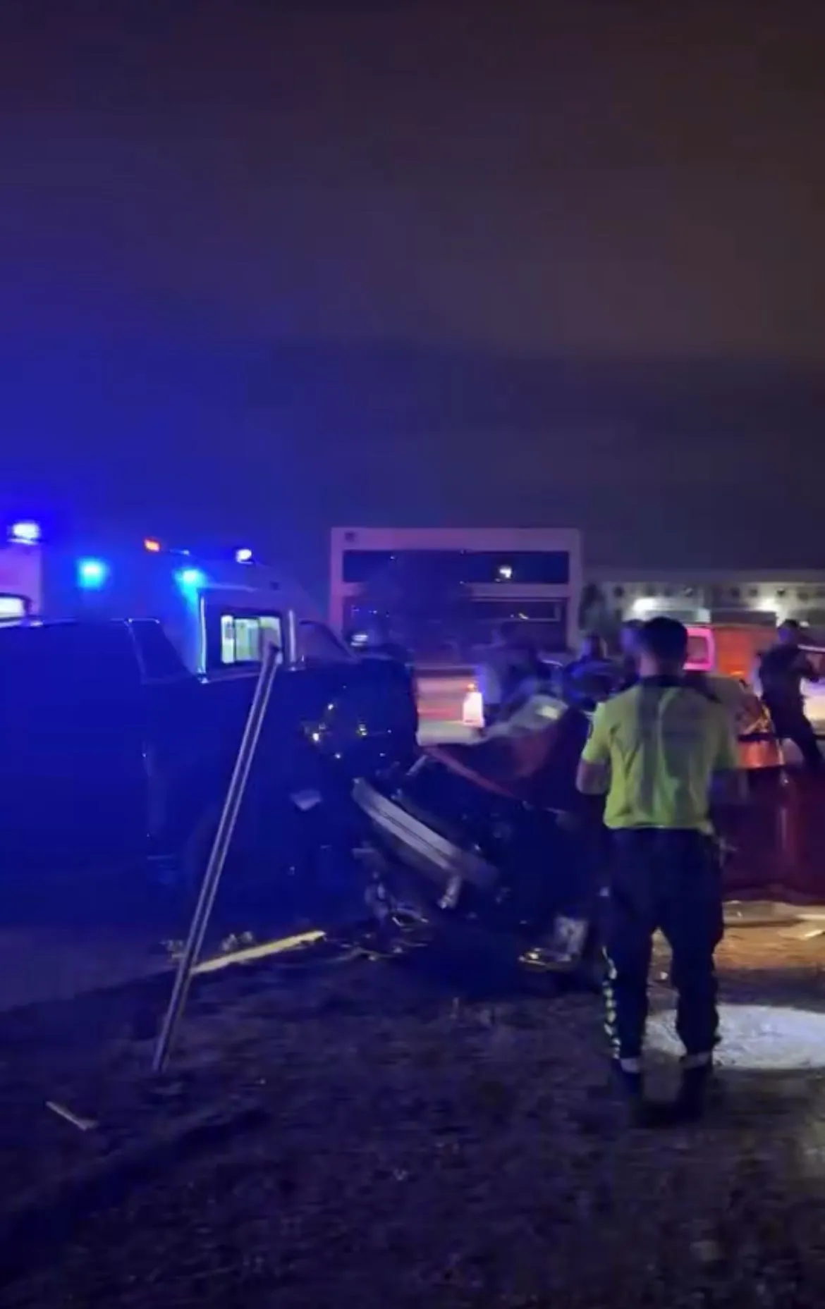 Bursa'da Iki Kız Kardeş Feci Şekilde Hayatını Kaybetti! (1)