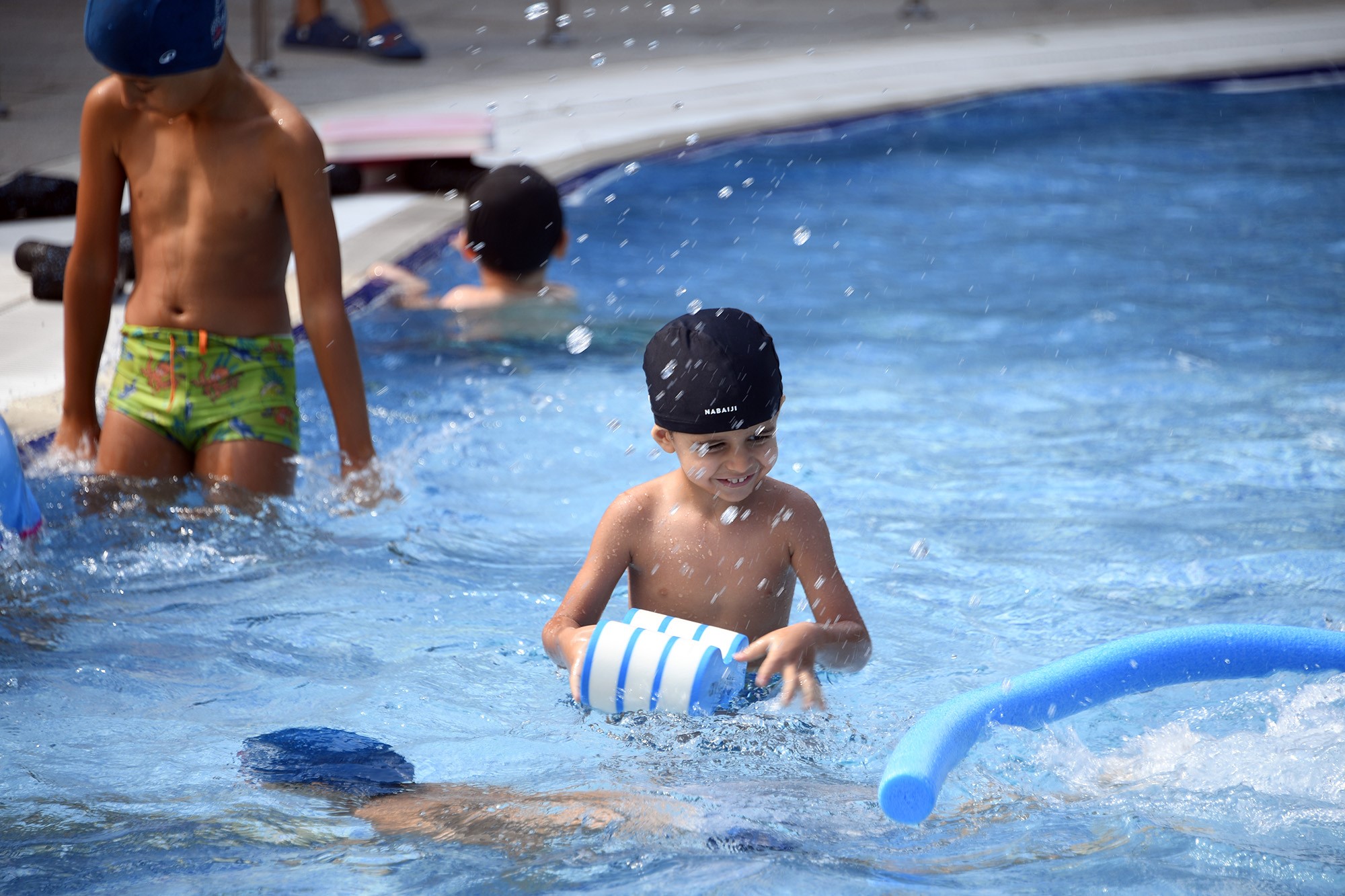 Bursa'da Minikler Yaz Tatilinde Yüzmeyi Öğrendi (3)