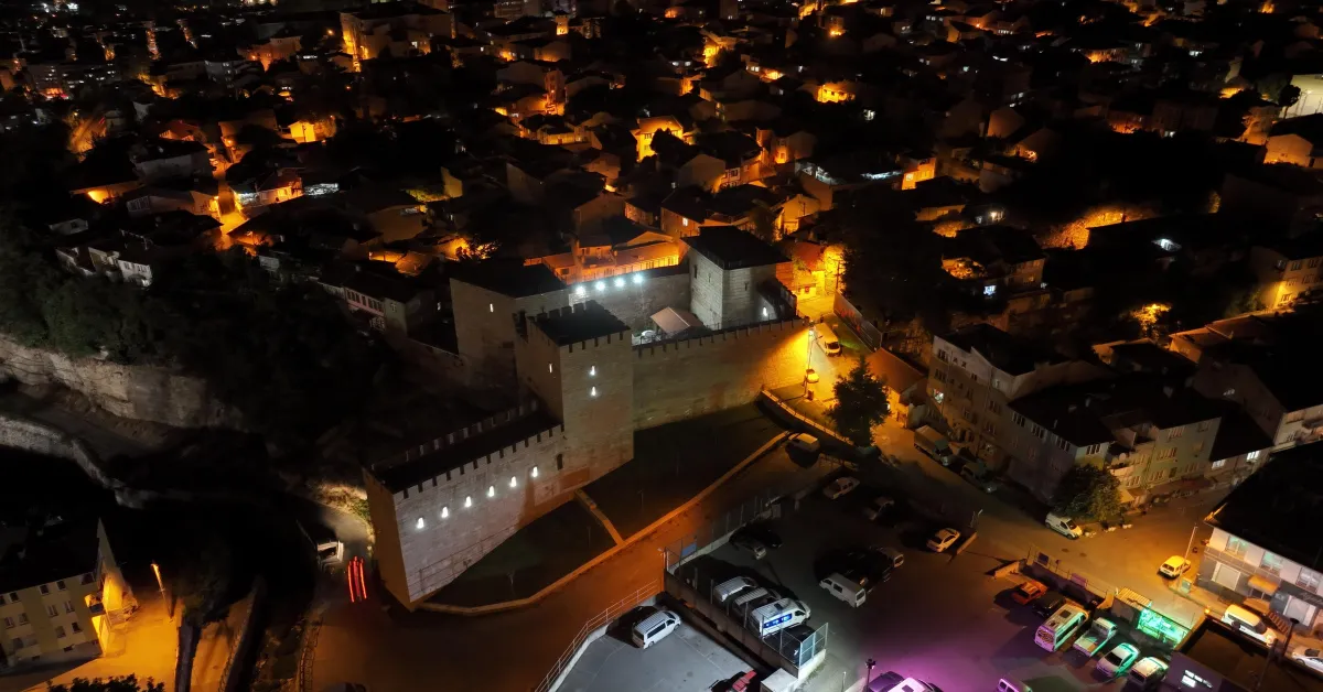 Bursa’da Müzeler 1 Ekim’e Kadar Gece 22.00’Ye Kadar Açık Olacak