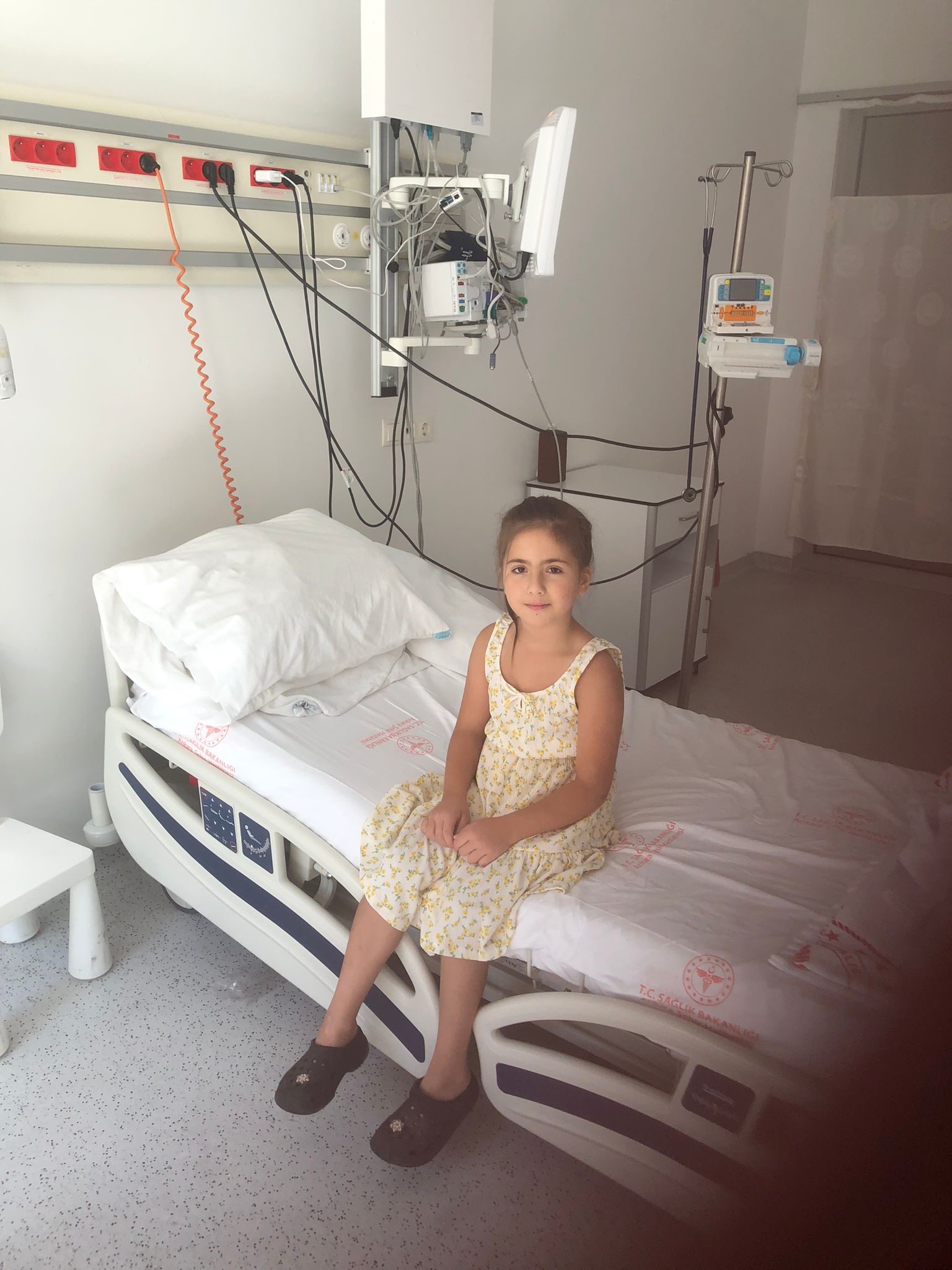 Düğün Felaketi Oldu 8 Yaşındaki Elif, 7 Operasyon Geçirdi (2)