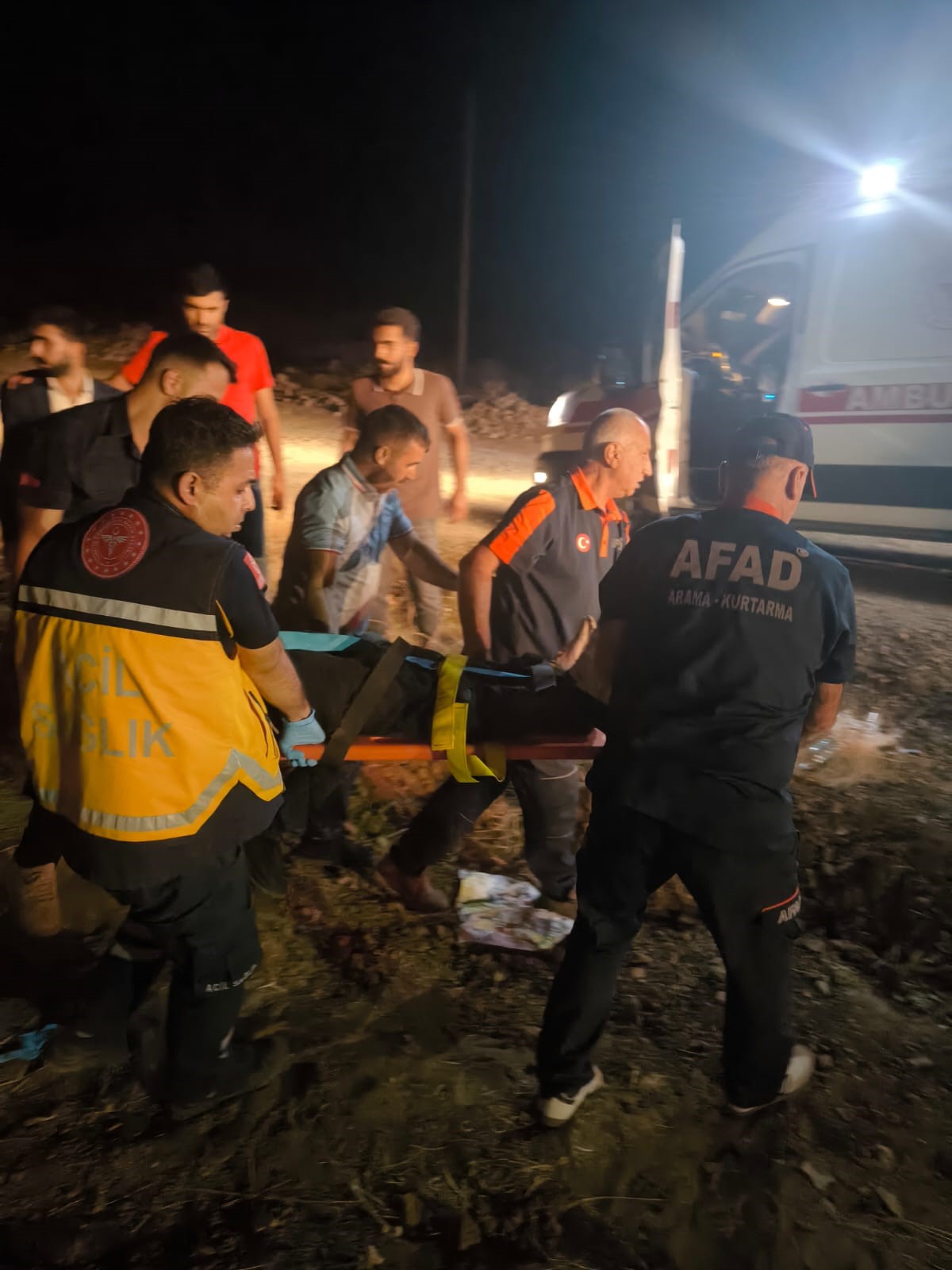 Elazığ’da Feci Kaza 4’Ü Ağır 9 Yaralı (6)