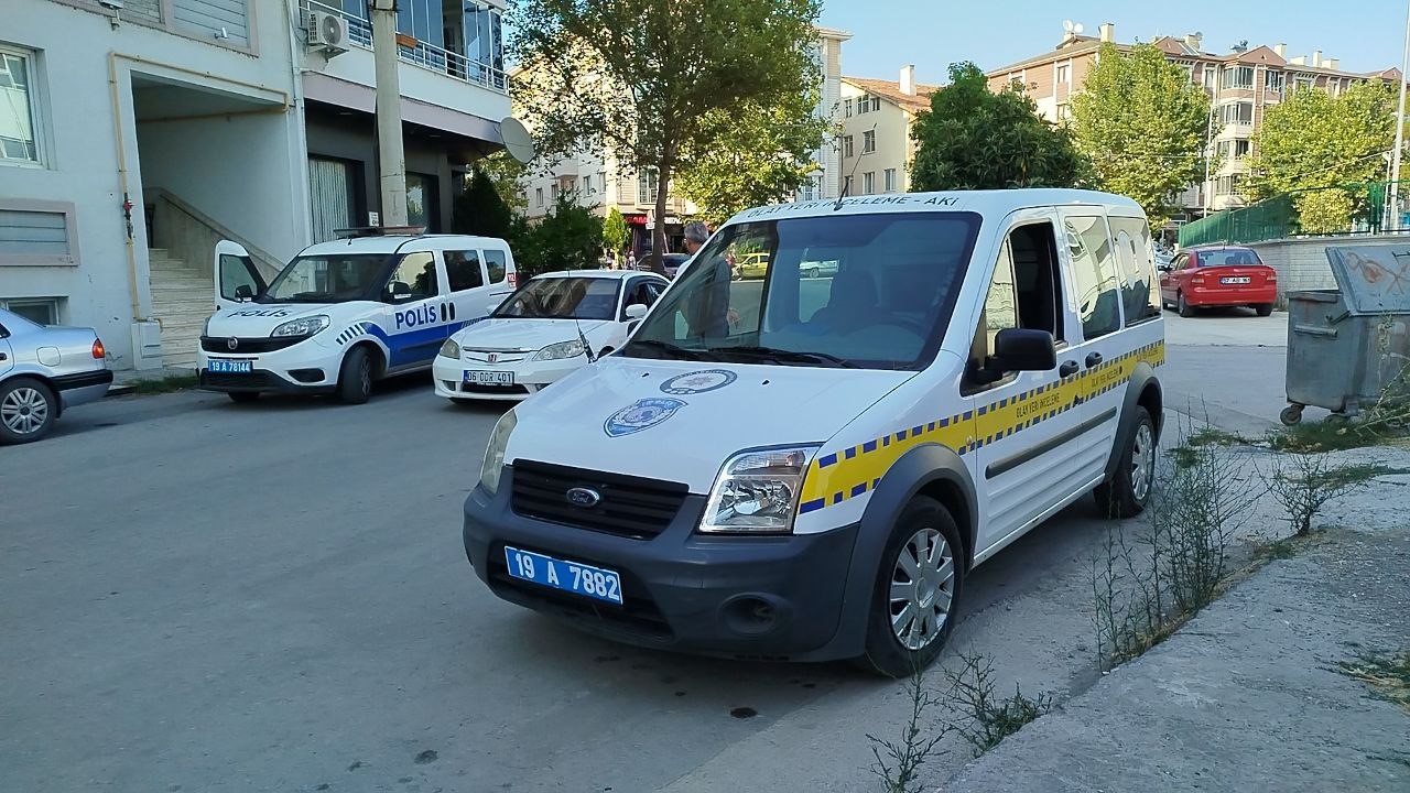 Evinin Önünde Tüfekli Saldırıya Uğradı (1)