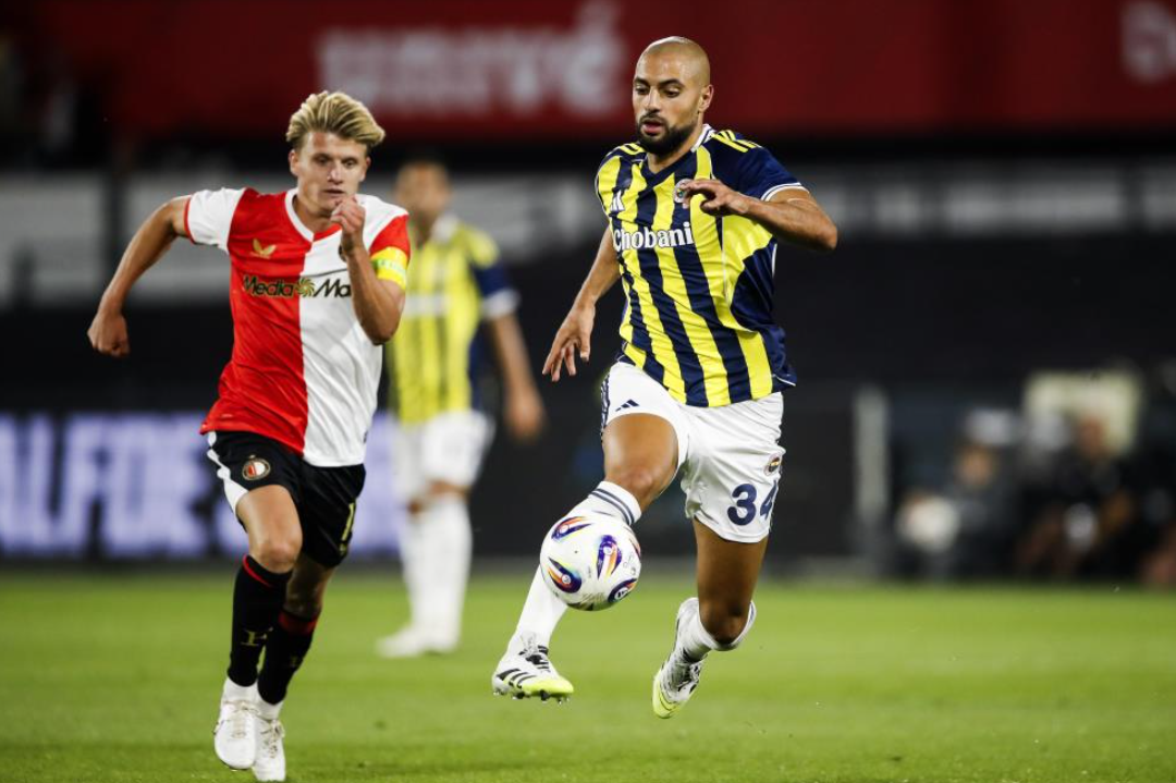 Fenerbahçe Hollanda’dan Mağlubiyetle Dönüyor (1)-1