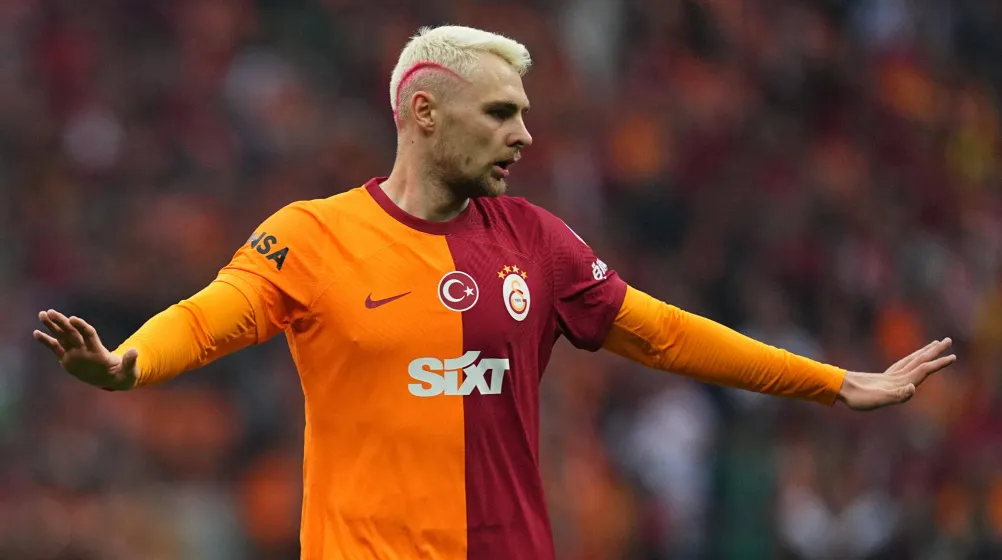 Galatasaray’da Ayrılık Haftası 3 Isimle Yollar Ayrılıyor! (5)