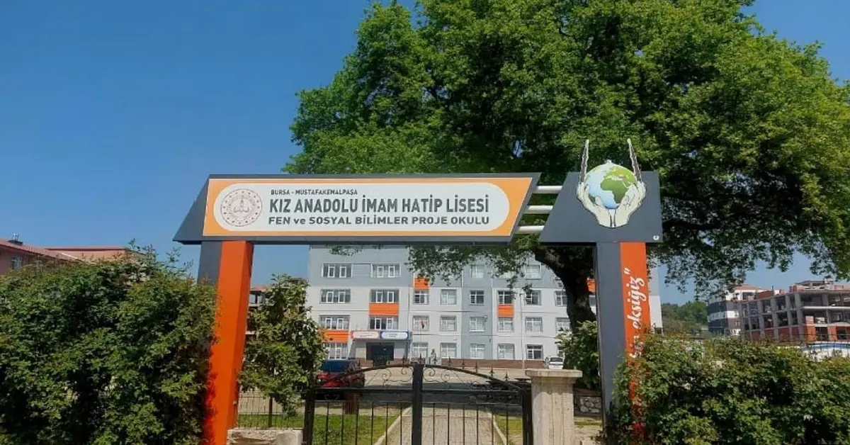 Genç Gazete 2025 Bursa İmam Hatip Liseleri Taban Puan Sıralaması Açıklandı 2