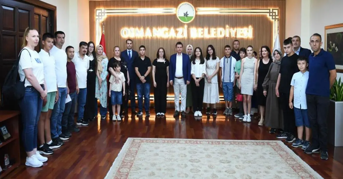 Genç Gazete Başkan Aydın Dijiders Projesiyle Dereceye Giren Öğrenciler Ödüllendirildi 1